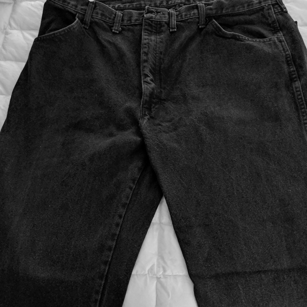 Black Jeans New with out tags